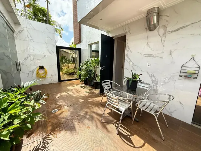 VENDO MANSÃO - PORTEIRA FECHADA DE ALTO PADRÃO - COND. MONTENEGRO BOULEVARD - 450m² - PARQ