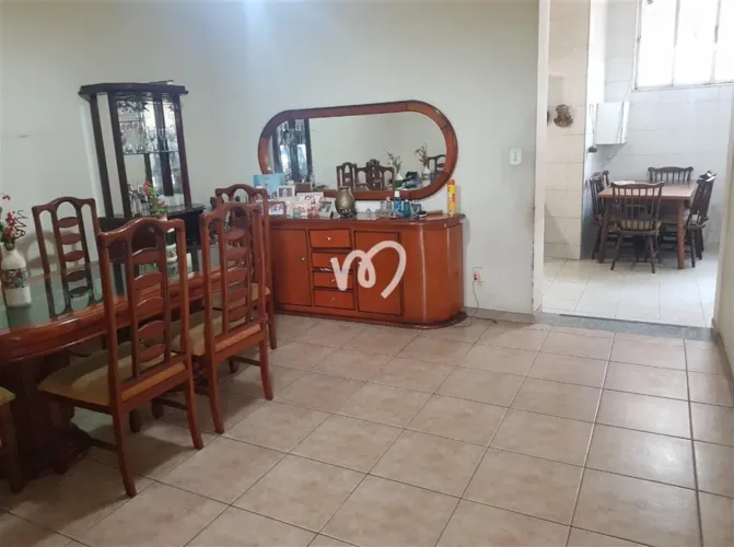 Casa 3 quartos, sendo 1 suíte