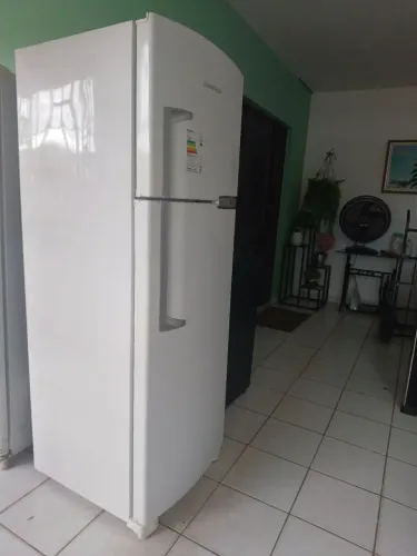 Geladeira frost free dúplex 352lts ótimas condições