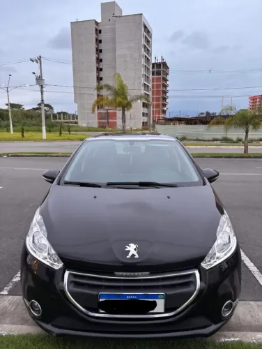 Peugeot 208 Allure 1.5 Flex 8V 5P 2014
