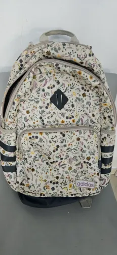 Mochila Adidas Original Importada (EUA) - Estampa Exclusiva - Excelente Estado