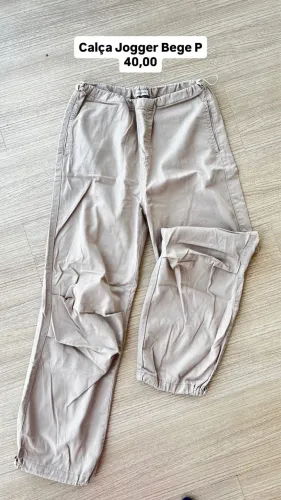 calça jogger bege
