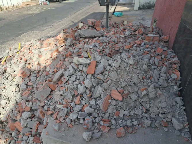 Entulho para Doação no Monte Castelo