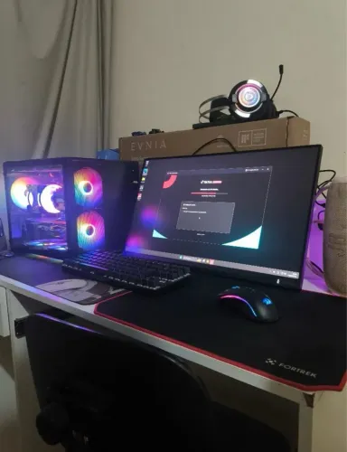 Monitor gamer 180HZ Philips evnia 24 polegadas 