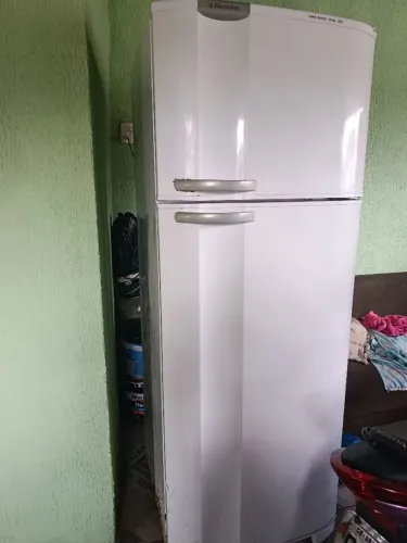 Geladeira Eletrolux