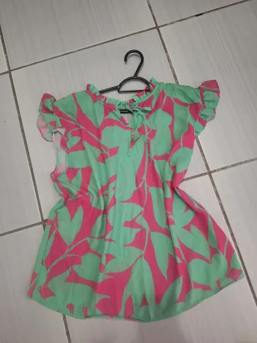 Blusas de tecido fino tamanho M