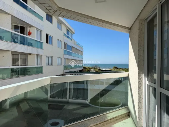 Esse não é só um apartamento. É o seu refúgio diário em Florianópolis.