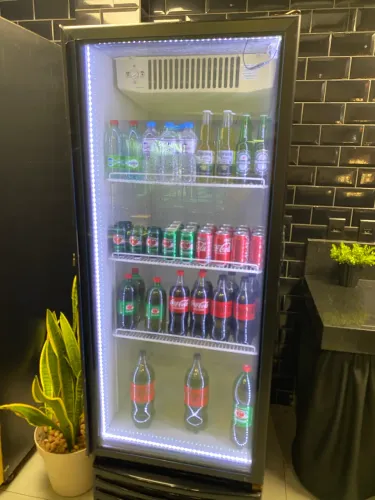 Cervejeira expositora