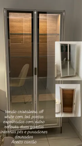 Cristaleira portas reflecta e com led