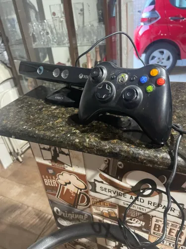Xbox 360 kinect e controle 