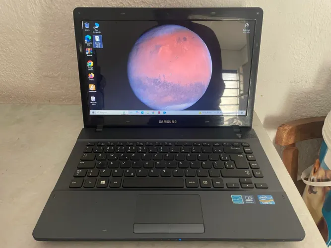 Vendo notebook usado Samsung 