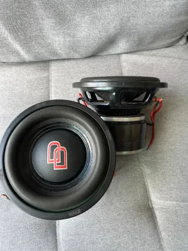 Subwoofer DD Audio 1508 D4 8 Pol (Grave Monstro / Americano)