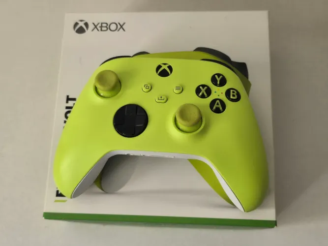 Vendo ou troco controle xbox series