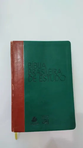 Biblia Brasileira de Estudo. E Biblia Naa