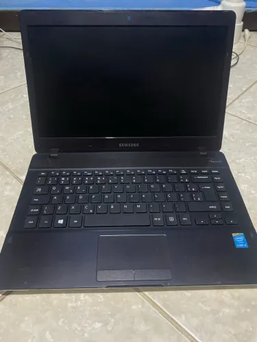 Notebook Modelo: Samsung NP370E4K