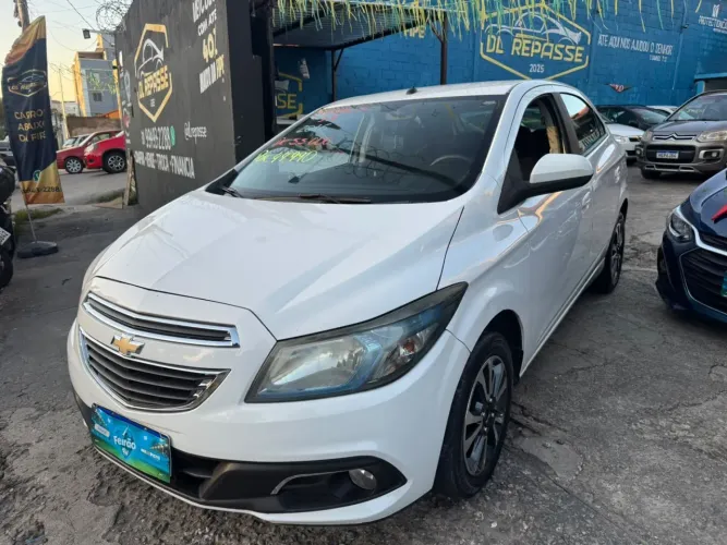 Chevrolet Onix Hatch LTZ 1.4 8V Flex Power Mec. 4P 2016