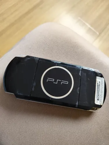 PSP 2000 game Sony sem a bateria