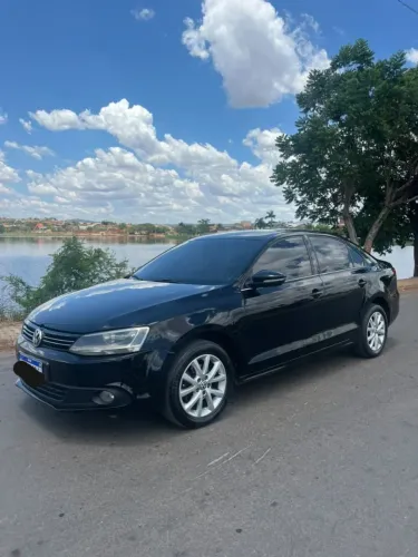Volkswagen Jetta Comfortline 2.0 T.flex 8V 4P Tipt. 2013