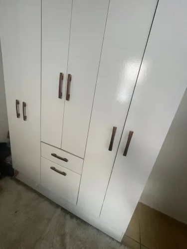 Guarda roupa solteirão