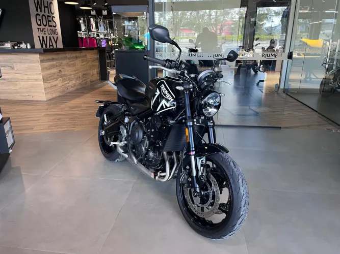 TRIUMPH TRIDENT 660 2024/24 | SEMINOVA EXTRA 8.733KM