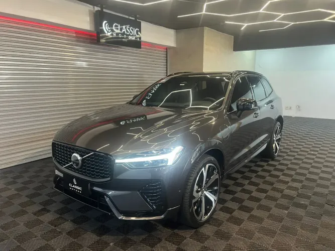Volvo XC-60 T-8 Ultim.dark 2.0 AWD (híbrido) 2024