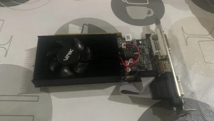 Placa de Vídeo Vinik GeForce G210