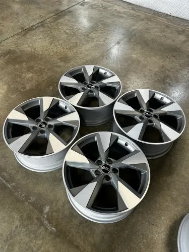 Roda Audi Q-5 Sport Original Grafite Semi-Brilho Diamantado 5x112 - 19x8 Offset 39