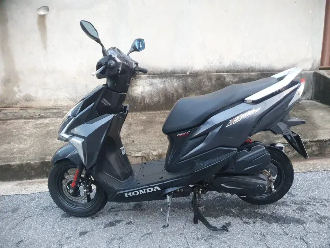 Elite 125 2023 Preta Honda