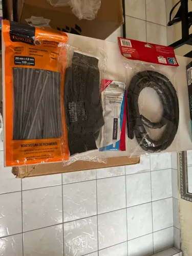 Kit Organização de Cabos e Manutenção de Aparelhos Eletrônicos