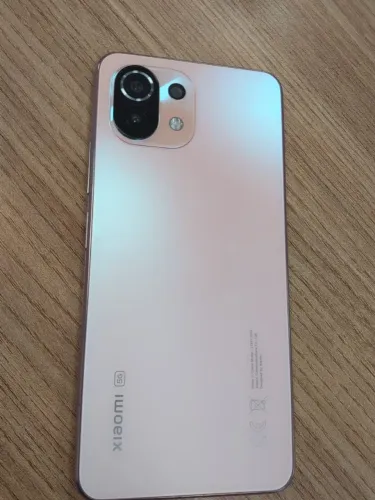 Xiaomi 11 Lite 5G NE (Bateria Nova / Detalhe na Tela)