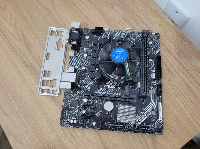 Kit upgrade Intel 10agen Core i3-10100F + placa mãe Asus H410M-H para dar aquele up top no