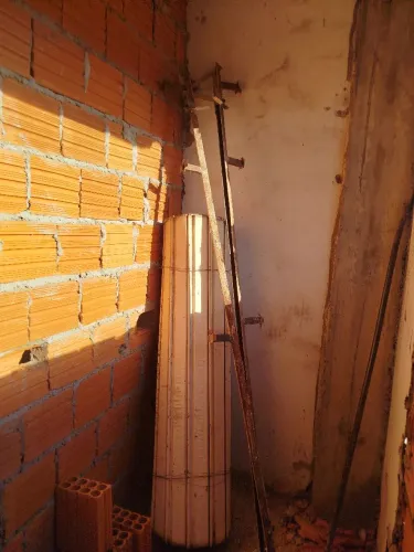 Vendo porta de comesio usada medida 1/50
