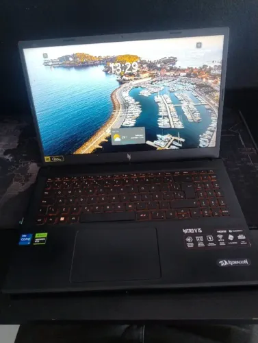 Notebook Nitro v15
