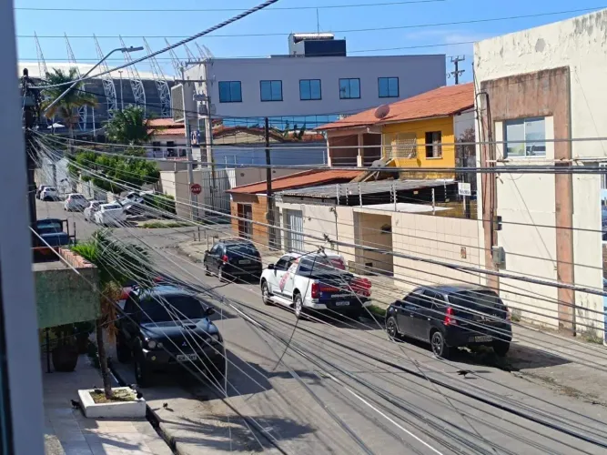Casa para Venda em Fortaleza, Boa Vista-Castelão, 3 dormitórios, 2 suítes, 3 banheiros, 3