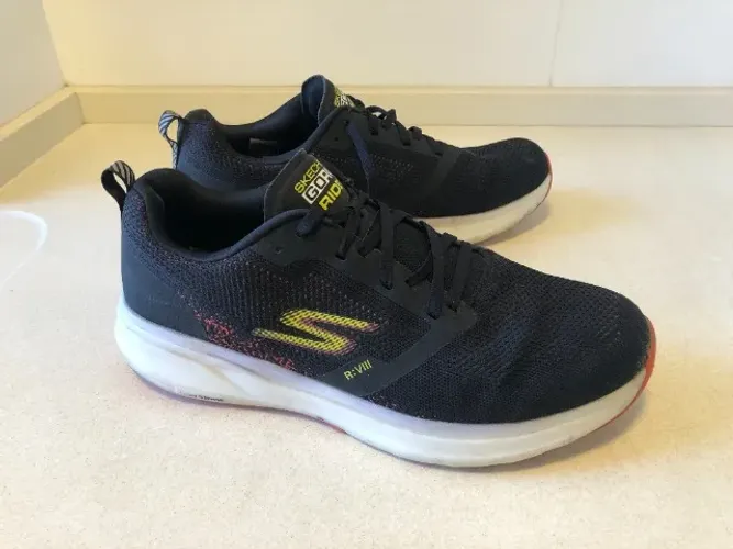 Tênis Skechers Go Run Ride 8 Sola Goodyear - Tam. 44 (12 Us)