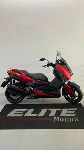 XMAX 250 ZERADA