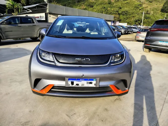 BYD Dolphin EV (Elétrico) 2026