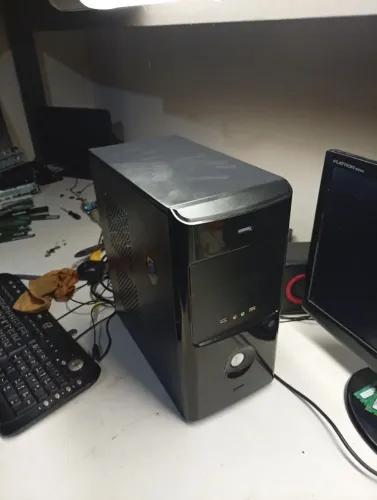 CPU Intel j1800,4,320 hd