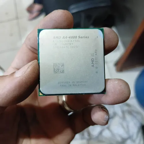 Processador AMD A4-4000 3.0GHz Socket FM2 (sem teste)