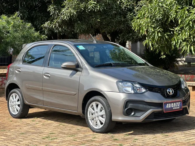 Toyota Etios X Plus 1.5 Flex 16V 5P Aut. 2020