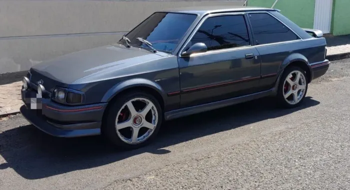 Ford Escort Ghia 1.8i / 1.8 / 1.6 (álcool) 1989