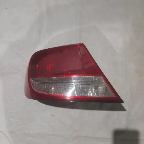 Lanterna traseira esquerda original gol g5 c/ detalhe 