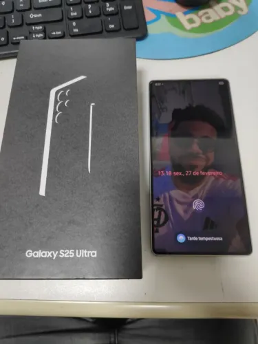 Samsung S25 Ultra 256/12 impecável e completo só 4500.00