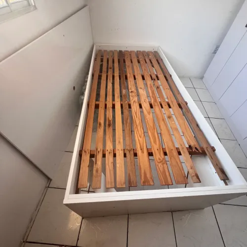 Cama solteiro MDF