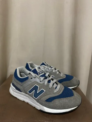 Tênis New Balance 997H infantil tamanho 33