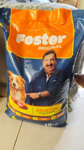 Ração Foster para cachorro adulto 15 kg 21% de proteína 