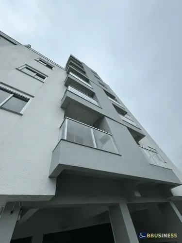 Apartamento à venda com 2 dormitórios, sendo 1 suíte, 2 vagas, Santa Catarina, Caxias do S