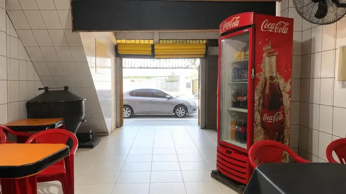 COMPRE PRÉDIO COMERCIAL/RESIDENCIAL - AV. BRASIL - Manaus - AM