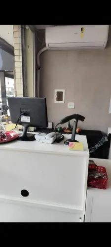 VENDO SALÃO DE BELEZA E LOJA DE COSMÉTICOS COMPLETA FUNCIONANDO OU PASSO PONTO