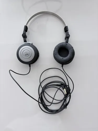 Fone AKG K414P